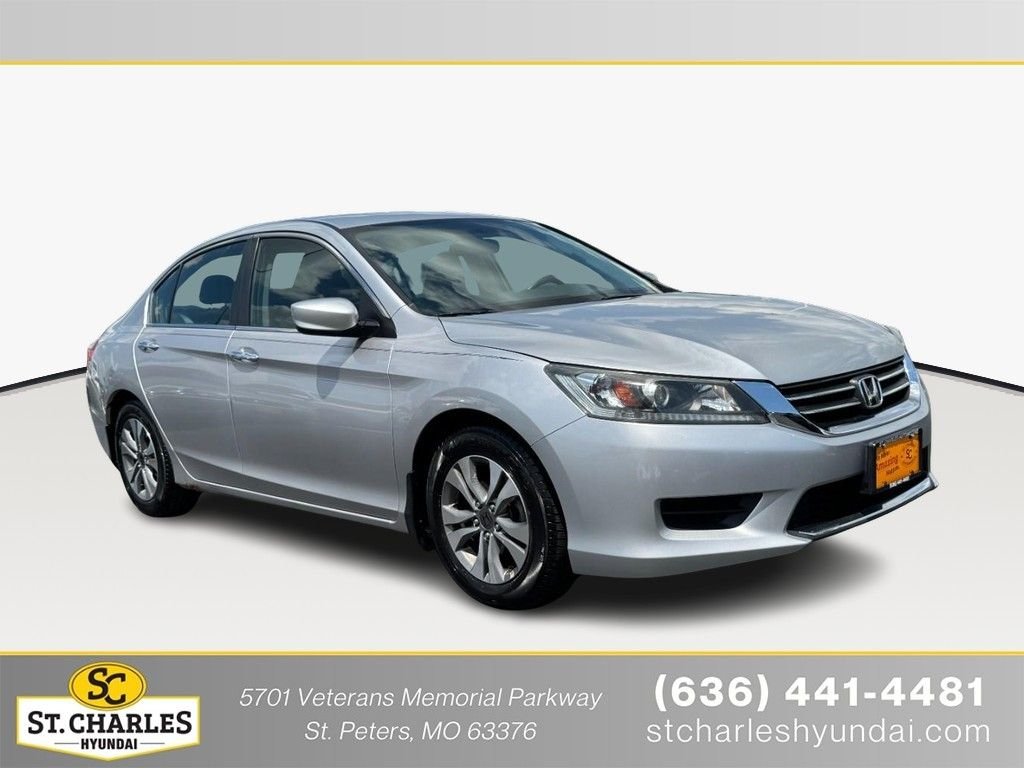2013 Honda Accord LX Auto's photo