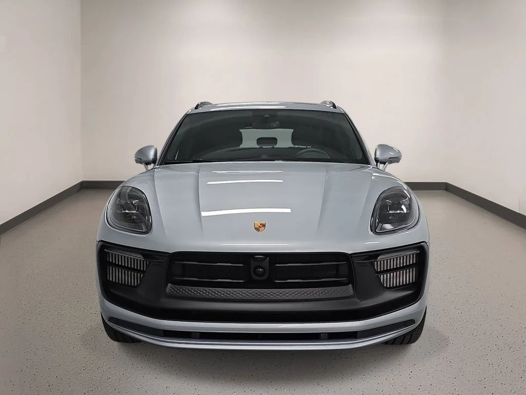 New 2026 Dolomite Silver Metallic Porsche GTS image 9