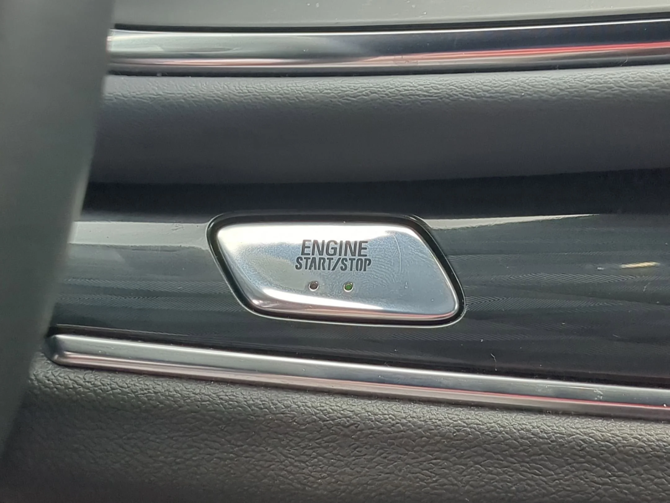 Used 2023 Cherry Red Tintcoat Buick Essence image 15