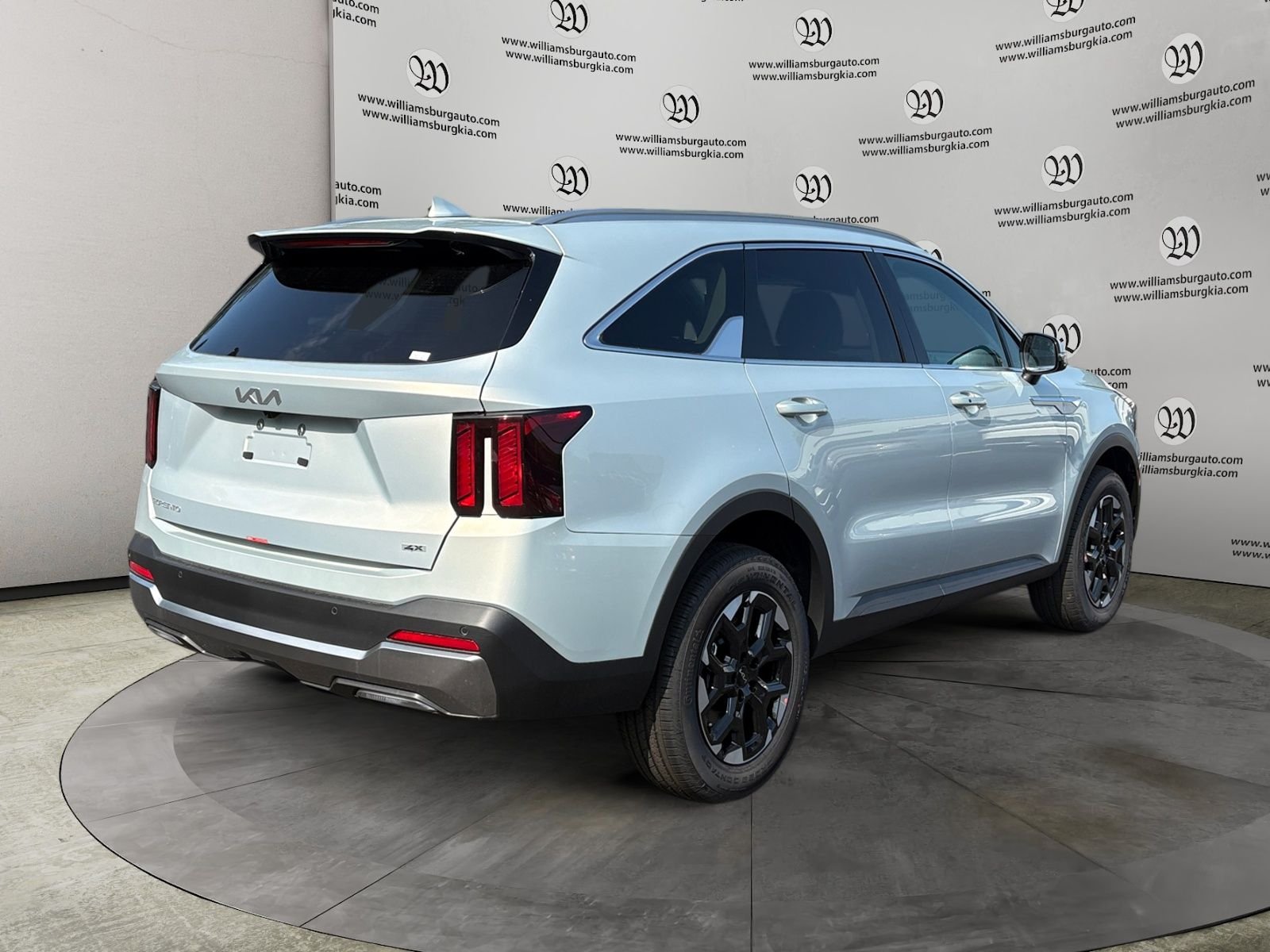 New 2026 Ivory Silver Kia S image 5