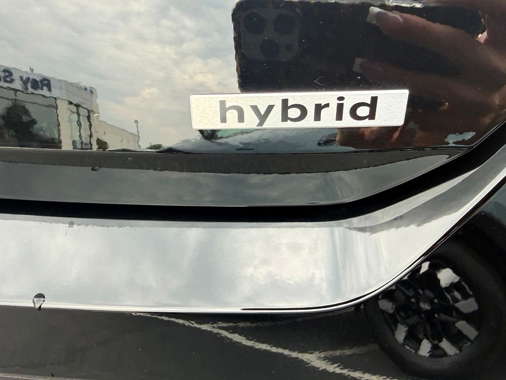 New 2026 Abyss Black Hyundai Limited image 20