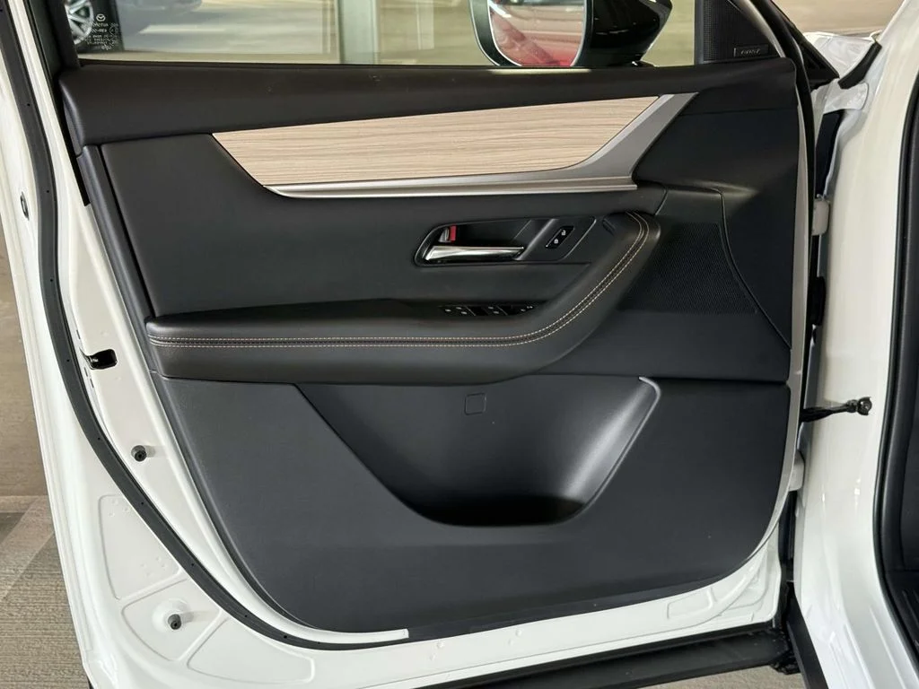 New 2026 White Mazda 3.3 Turbo Premium image 29