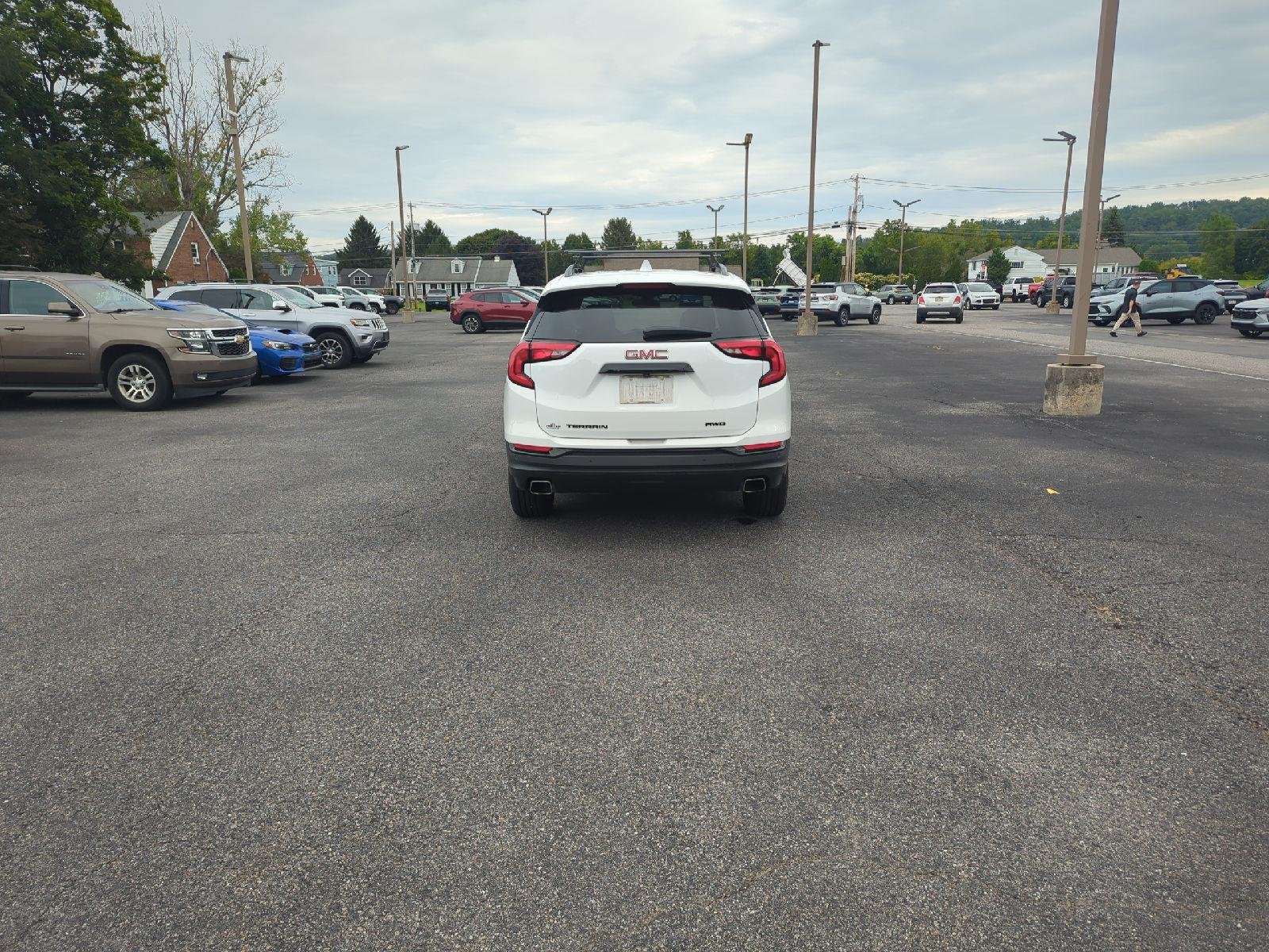 Used 2020 Summit White GMC SLT image 6
