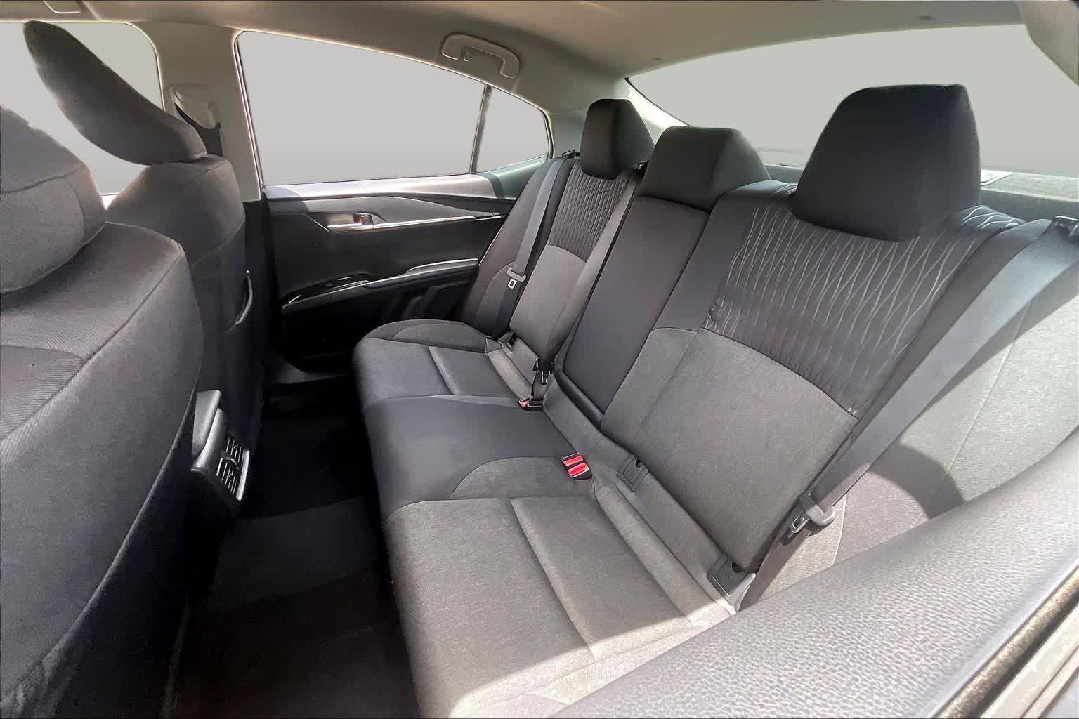 Used 2025 Ocean Gem Toyota LE image 18