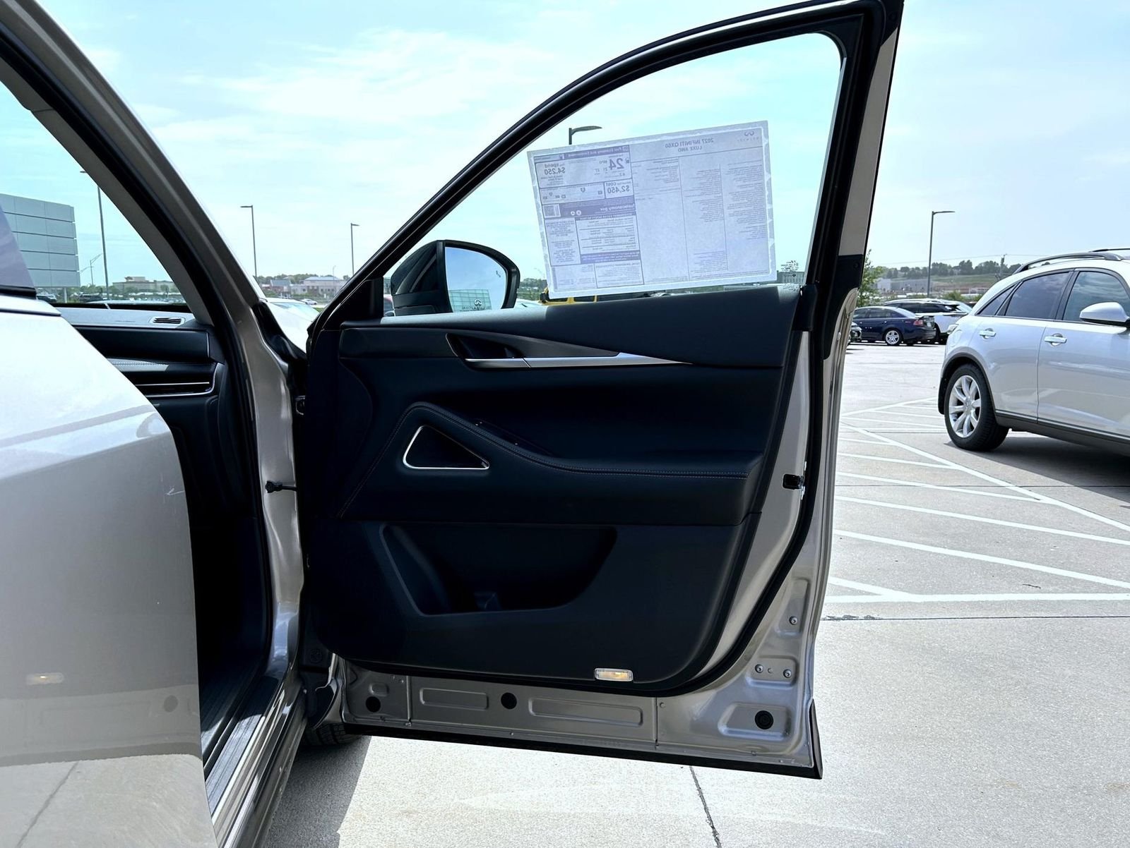 New 2027 WARM TITANIUM INFINITI Luxe AWD image 16