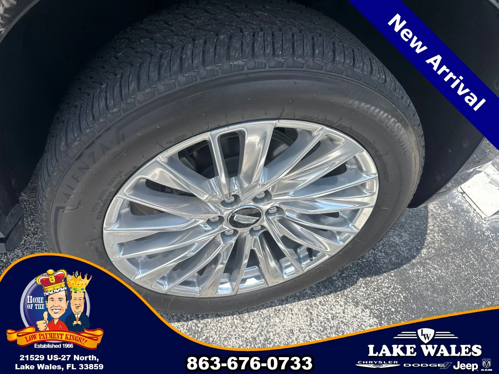 Used 2025 Black Cadillac Premium Luxury image 12