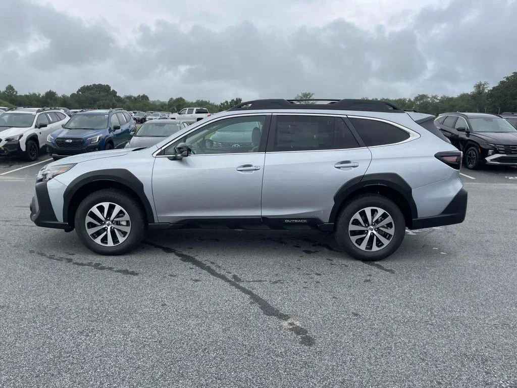 Certified Used 2025 Ice Silver Metallic Subaru Premium image 20