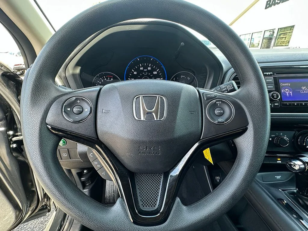 Used 2020  Honda LX image 29