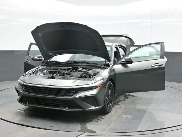 New 2026 Gray Hyundai SEL Sport image 30