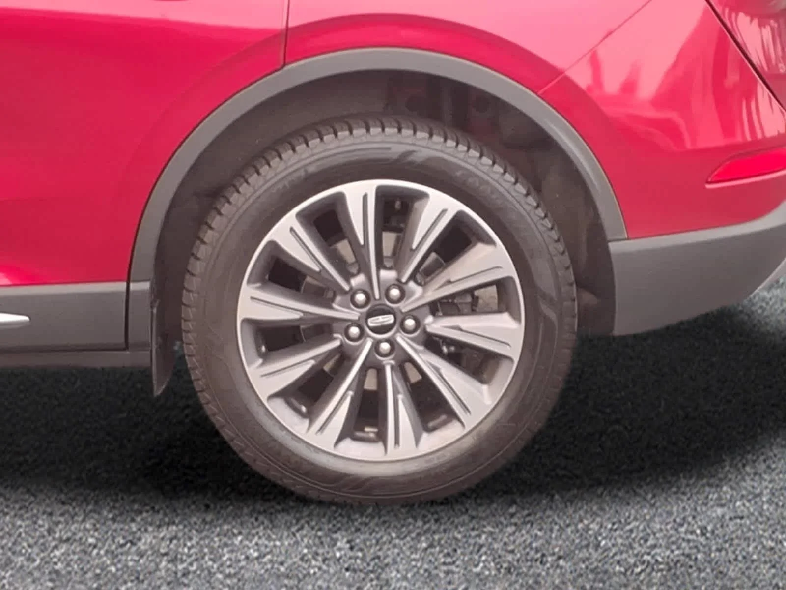 Used 2020 Red Carpet Lincoln Reserve image 3