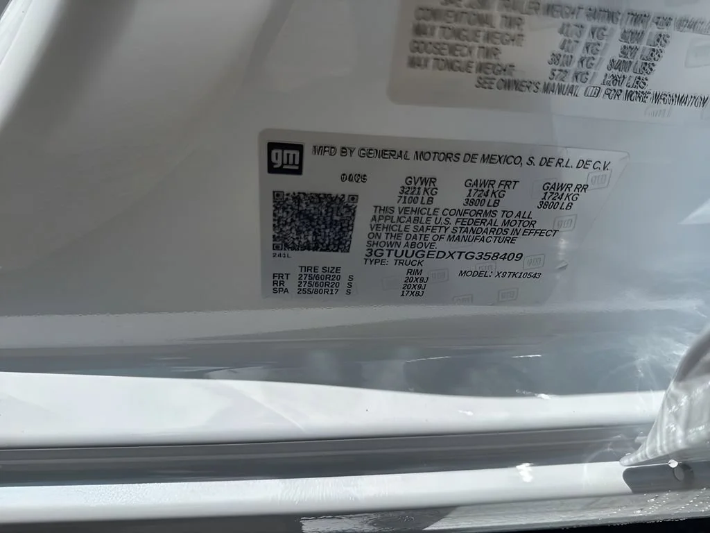 New 2026 Glacier White Tricoat GMC Denali image 34