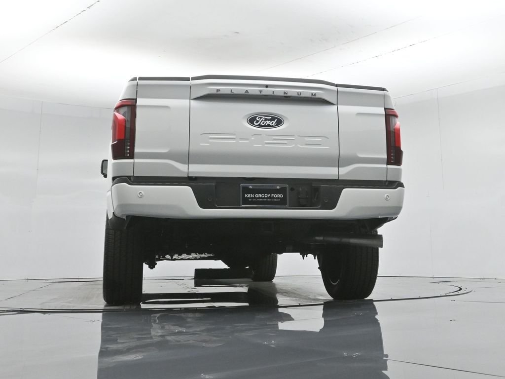 New 2026 White Ford Platinum image 52