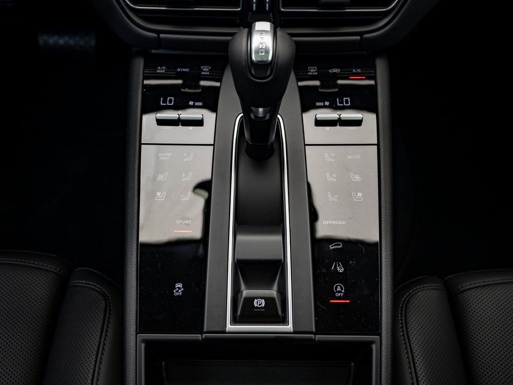 Used 2026 White Porsche  image 36