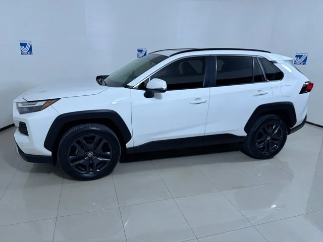Used 2022 White Toyota Adventure image 4