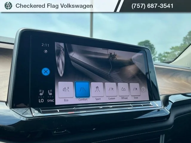New 2026 Silver Volkswagen 2.0T SE w/Technology image 41