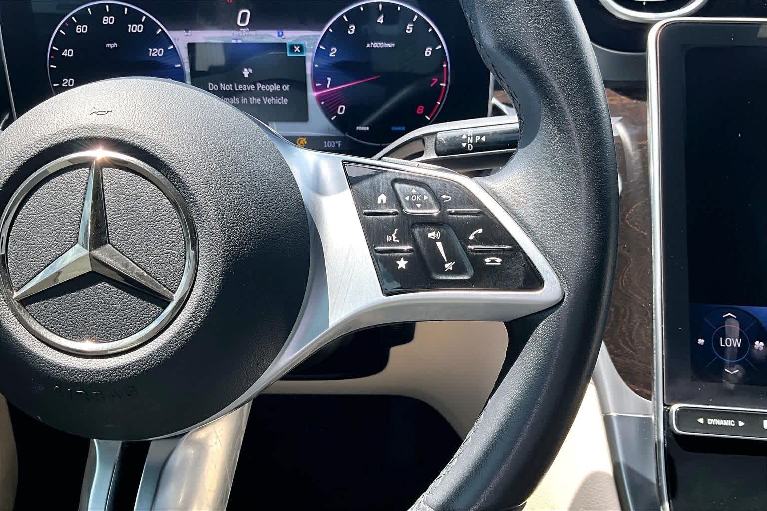 2024 Mercedes-Benz GLC 23