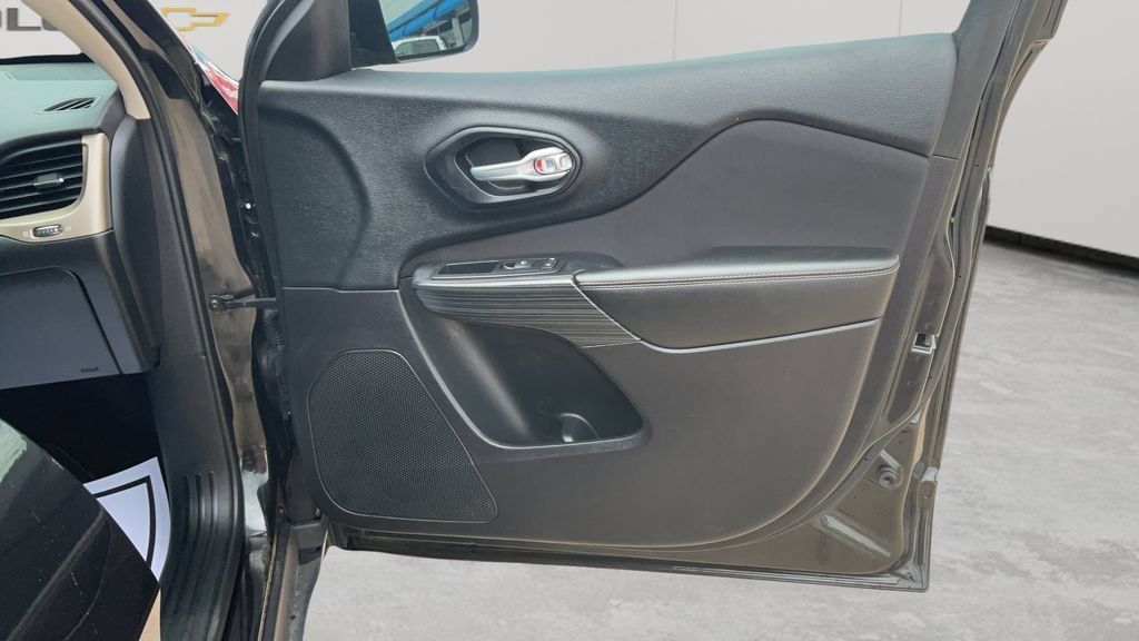 Used 2016 None Jeep Sport image 54