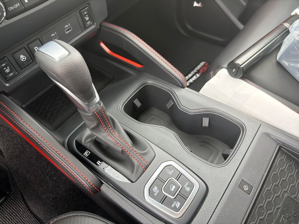 New 2026 Nissan Frontier PRO-4X 4D Crew Cab