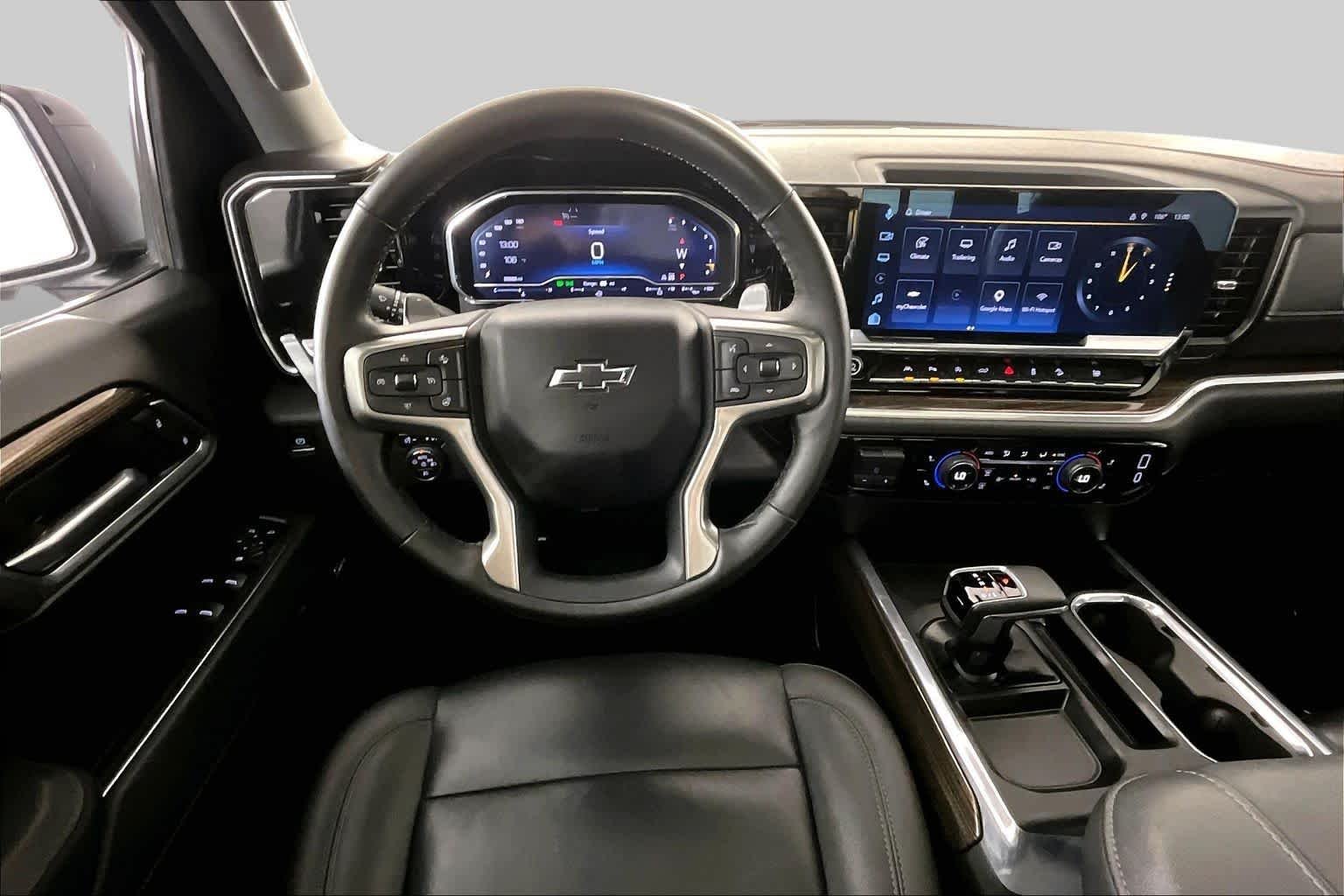 Used 2025 Slate Gray Metallic Chevrolet RST image 6