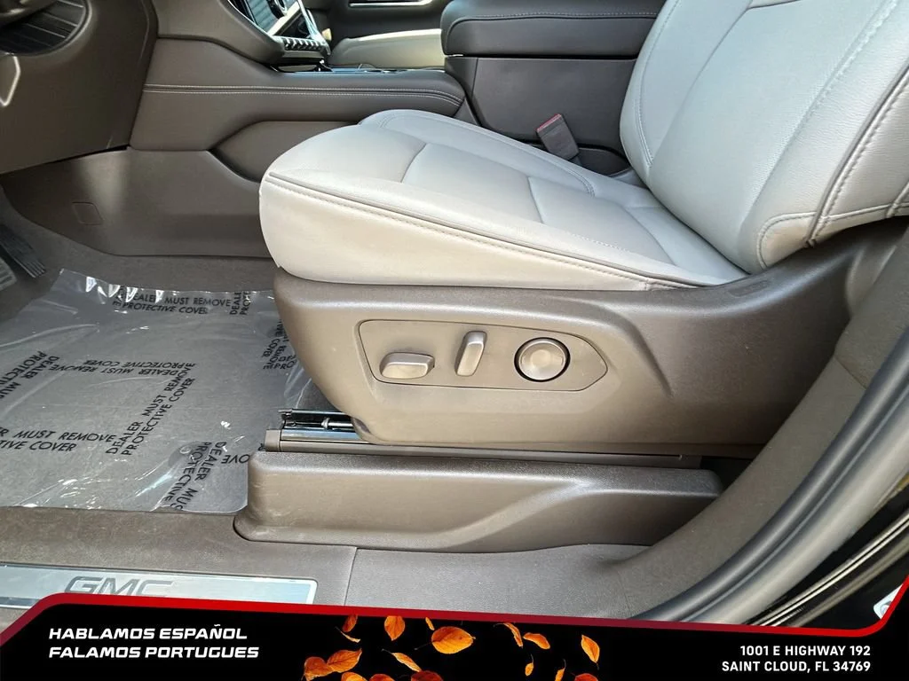 New 2026 Onyx Black GMC Elevation image 13