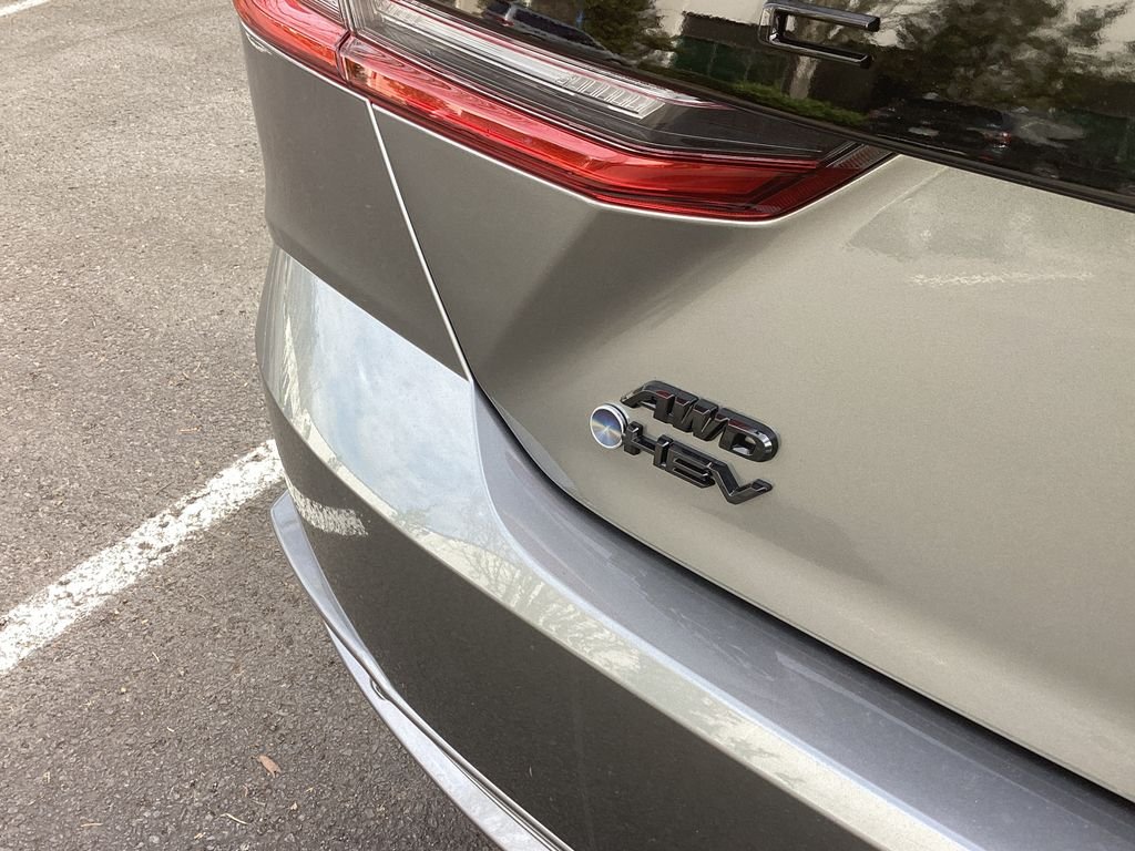 New 2026 Heavy Metal with Midnight Black Metallic roof Toyota XSE image 8