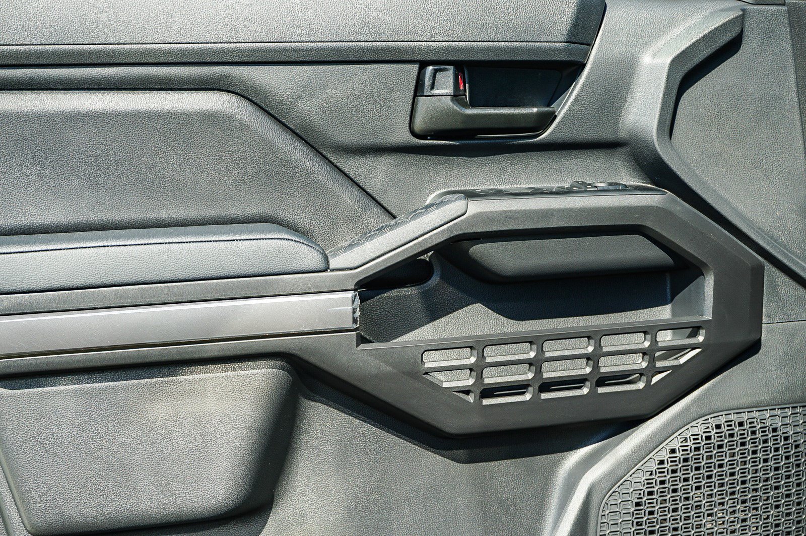 New 2026 Celestial Silver Metallic Toyota SR5 image 21