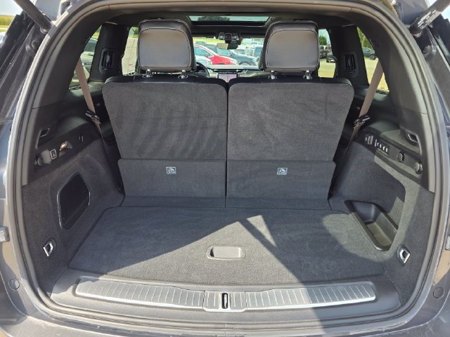 Certified Used 2022 Baltic Gray Metallic Clearcoat Jeep Overland image 9