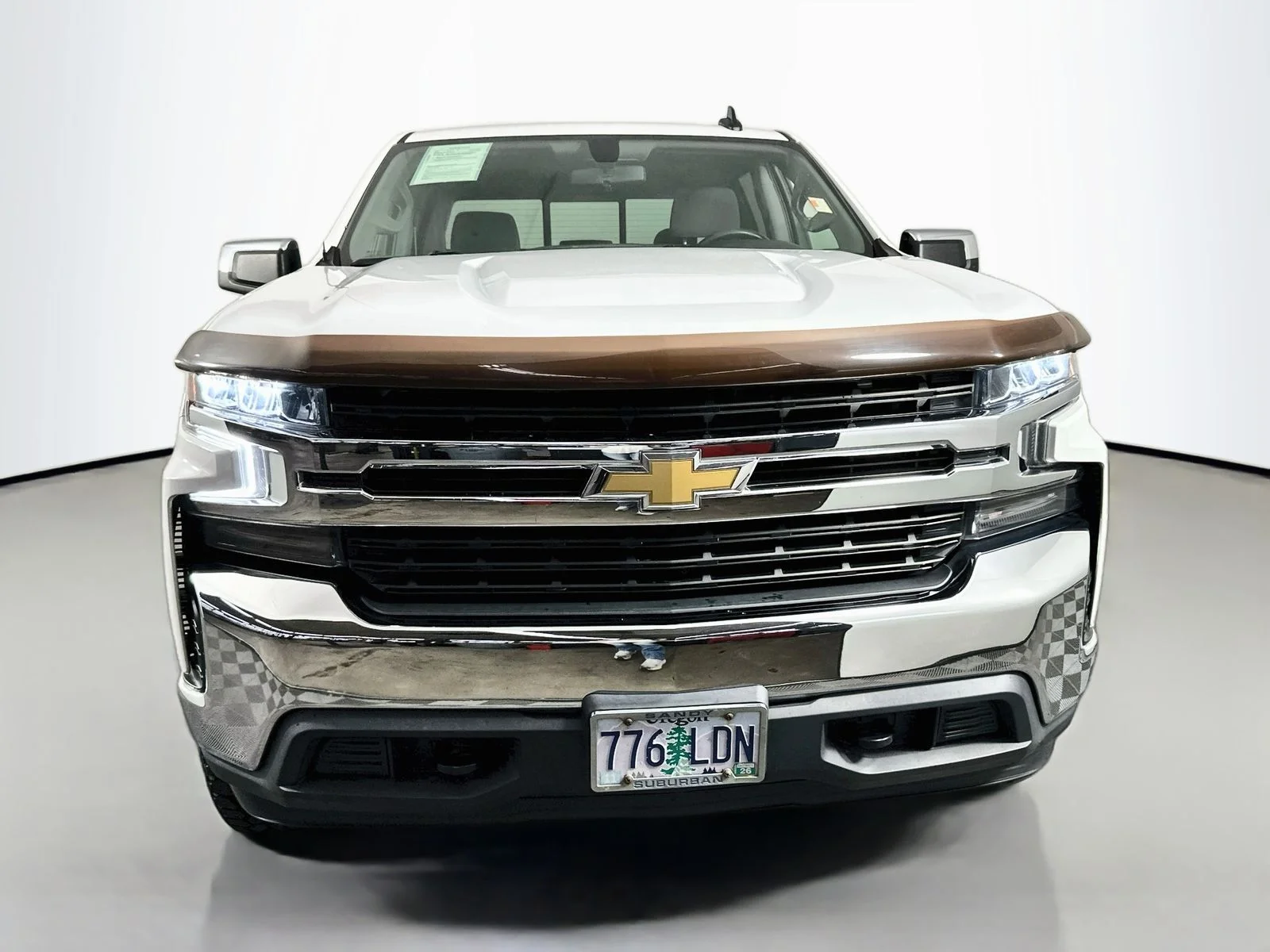 Used 2019 Summit White Chevrolet LT image 2