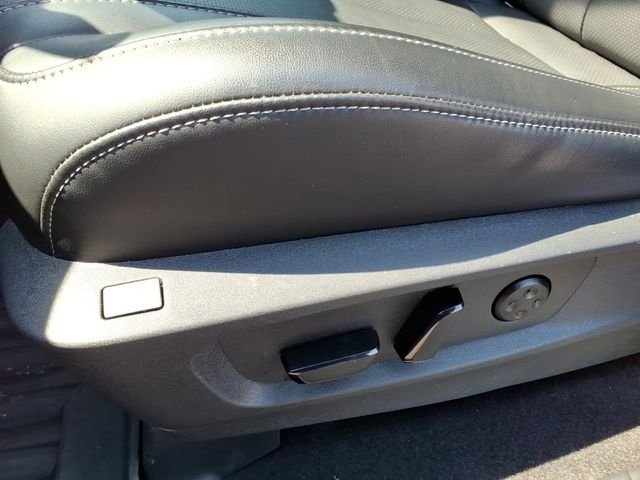 Used 2023 Blue INFINITI Sensory image 22
