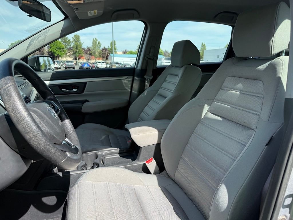 Used 2019 Lunar Silver Metallic Honda LX image 9