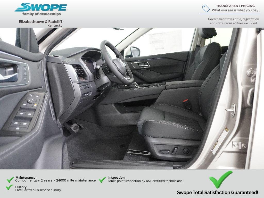 New 2026 Champagne Silver Metallic Nissan Platinum image 13