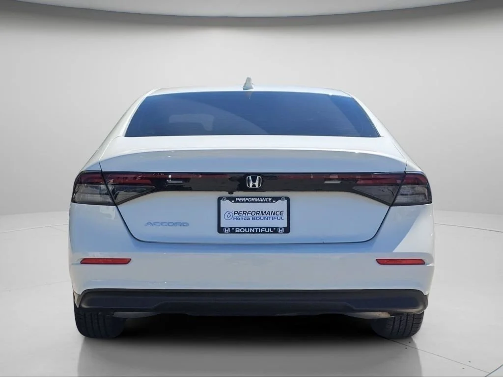 Used 2024 White Honda LX image 23