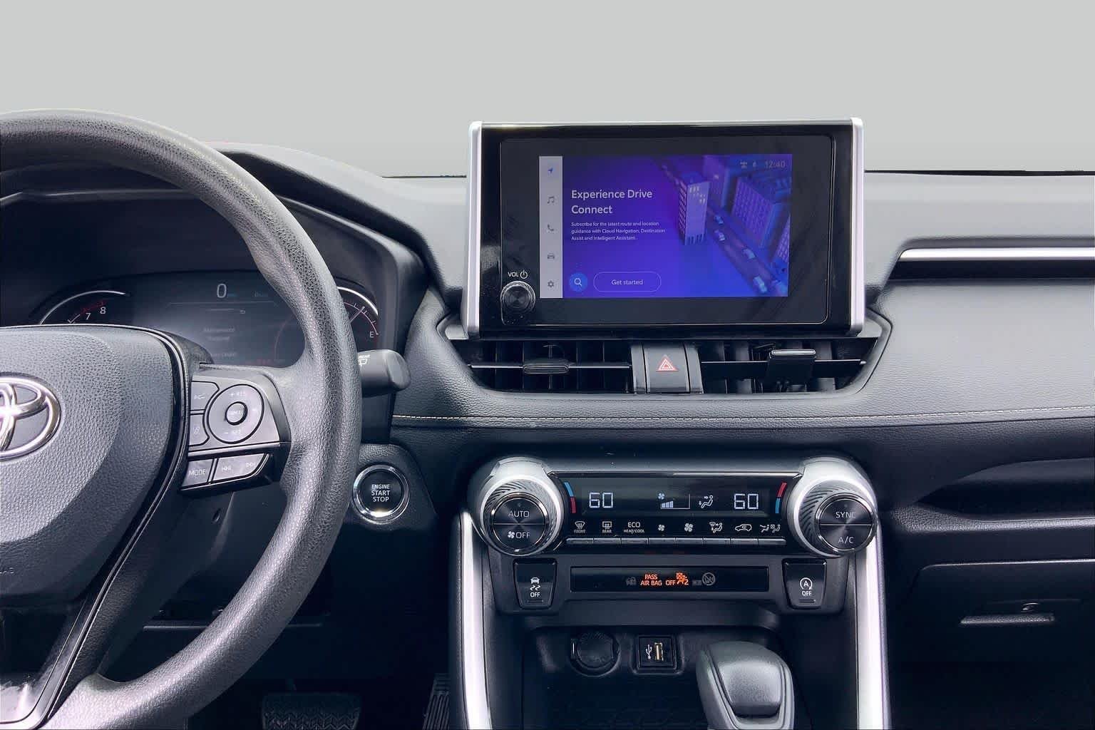 Used 2025 Ice Cap Toyota XLE image 7