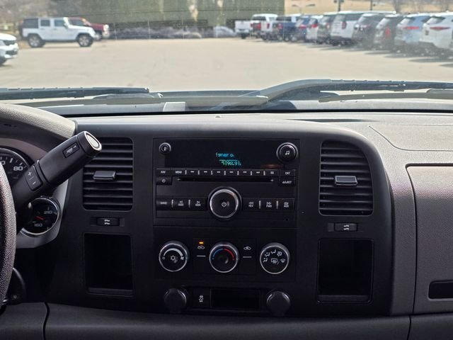 Used 2013 Silver GMC Work Truck image 20