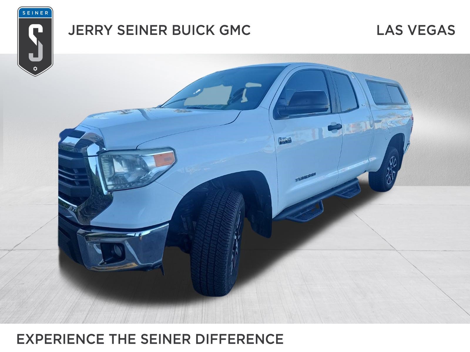 Used 2014 Super White Toyota SR5 image 1