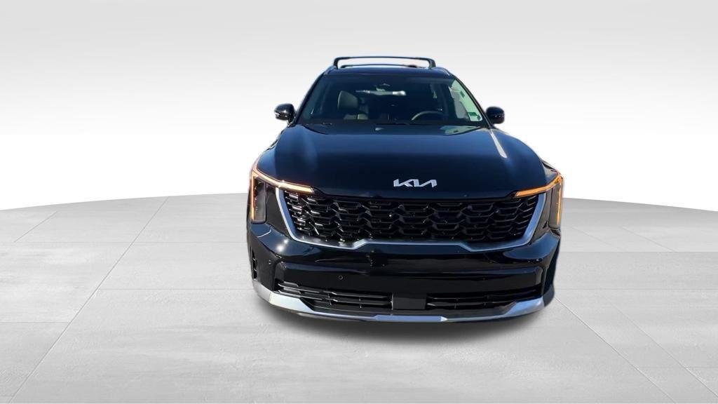New 2026 Ebony Black Kia S image 10