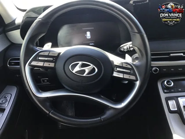 Used 2024 Silver Hyundai SEL image 14