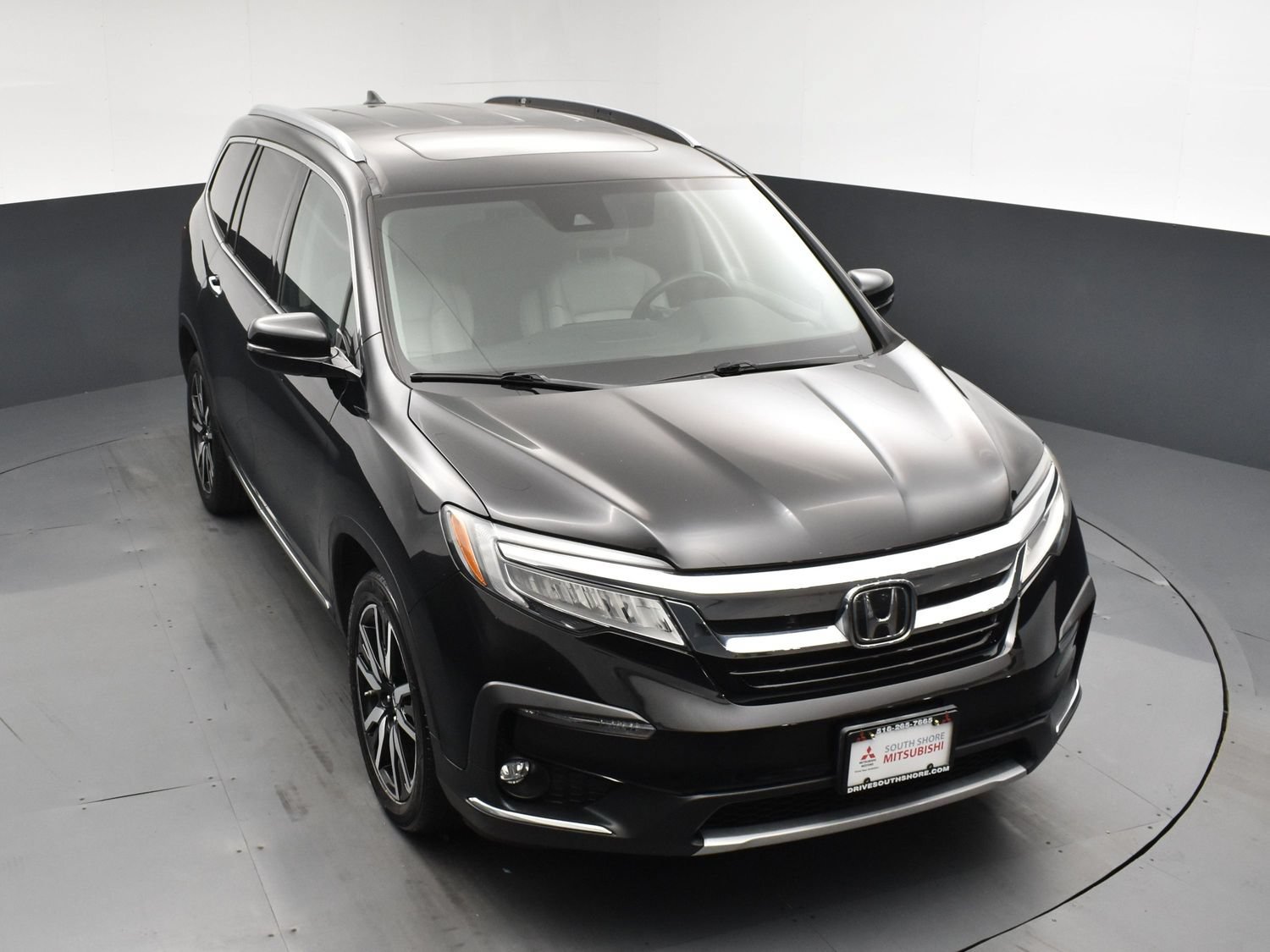 Used 2019  Honda Touring 7-Passenger image 8