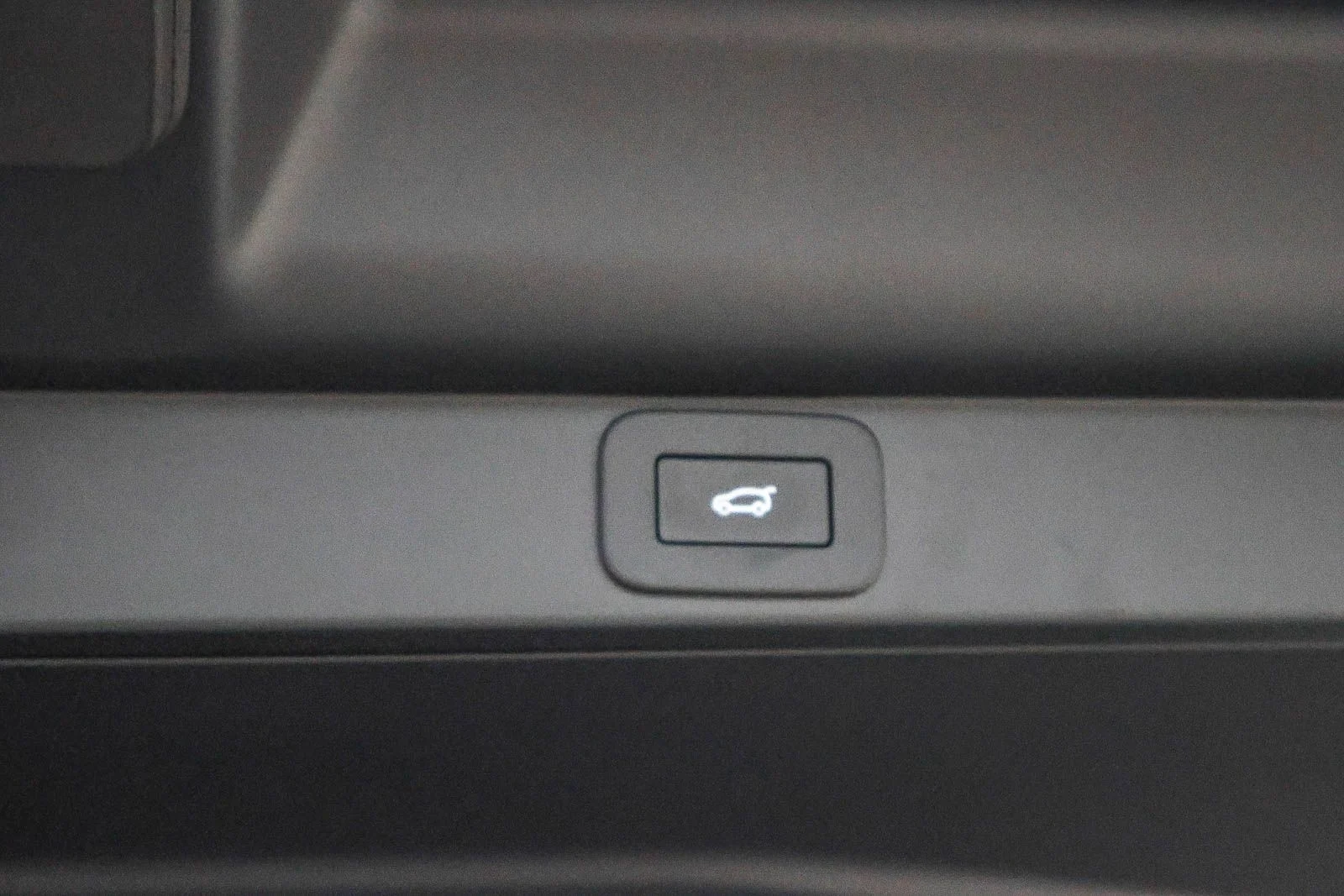 2025 Land Rover Range Rover SE - Photo 36