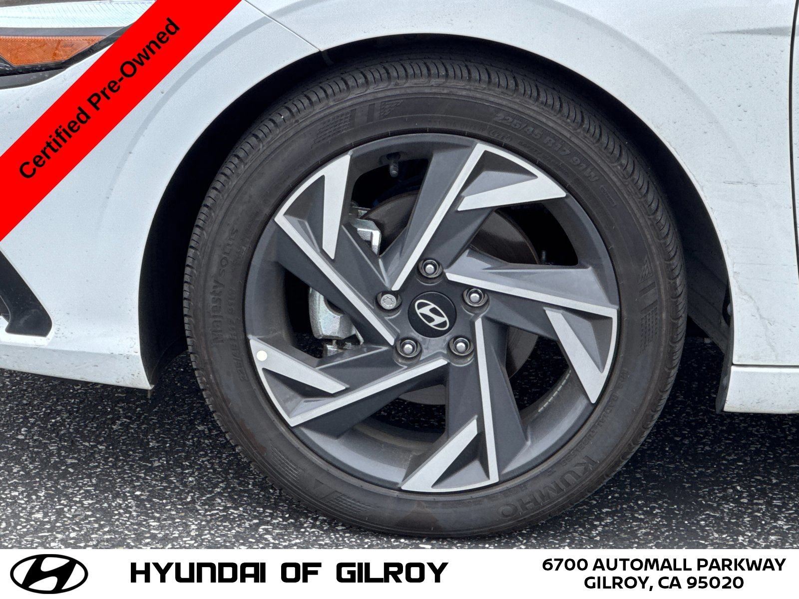 2025 Hyundai Elantra SEL - Photo 26