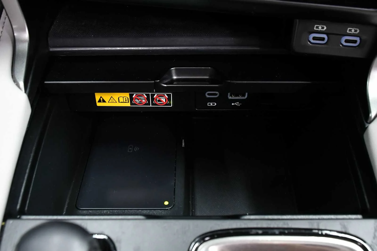 Certified Used 2024 CAVIAR Lexus Premium Plus image 22