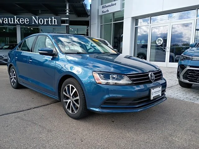 Used 2017 Volkswagen Jetta SE with VIN 3VWDB7AJ9HM332052 for sale in Glendale, WI