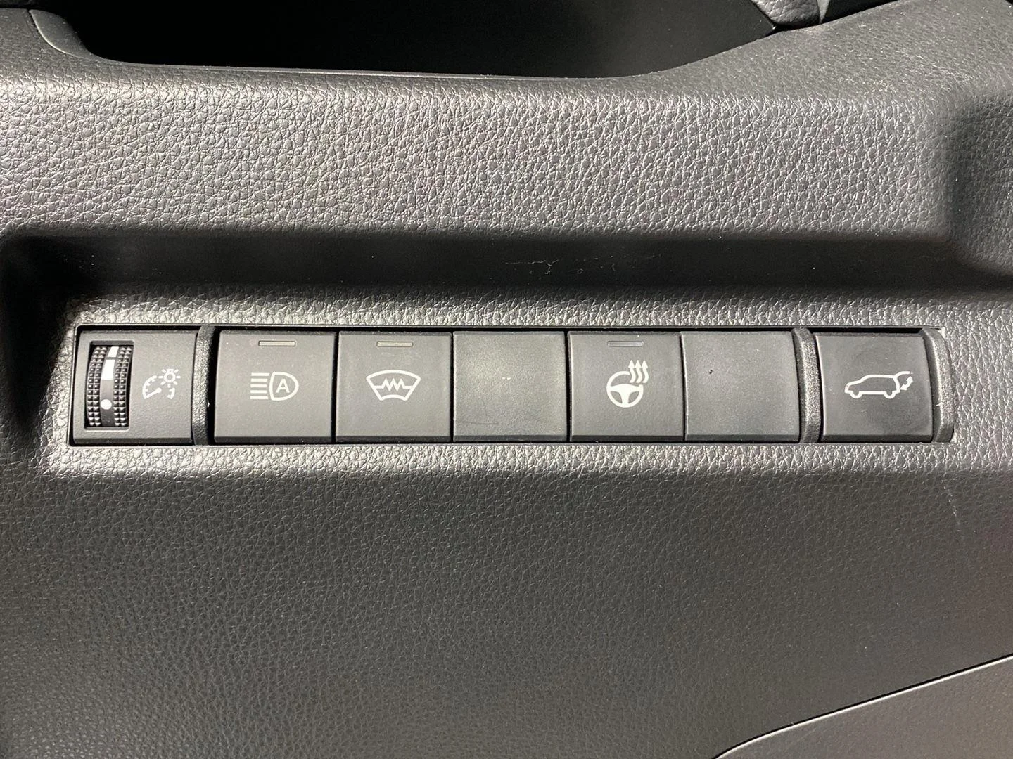 Used 2024 Magnetic Gray Metallic Toyota XLE image 20