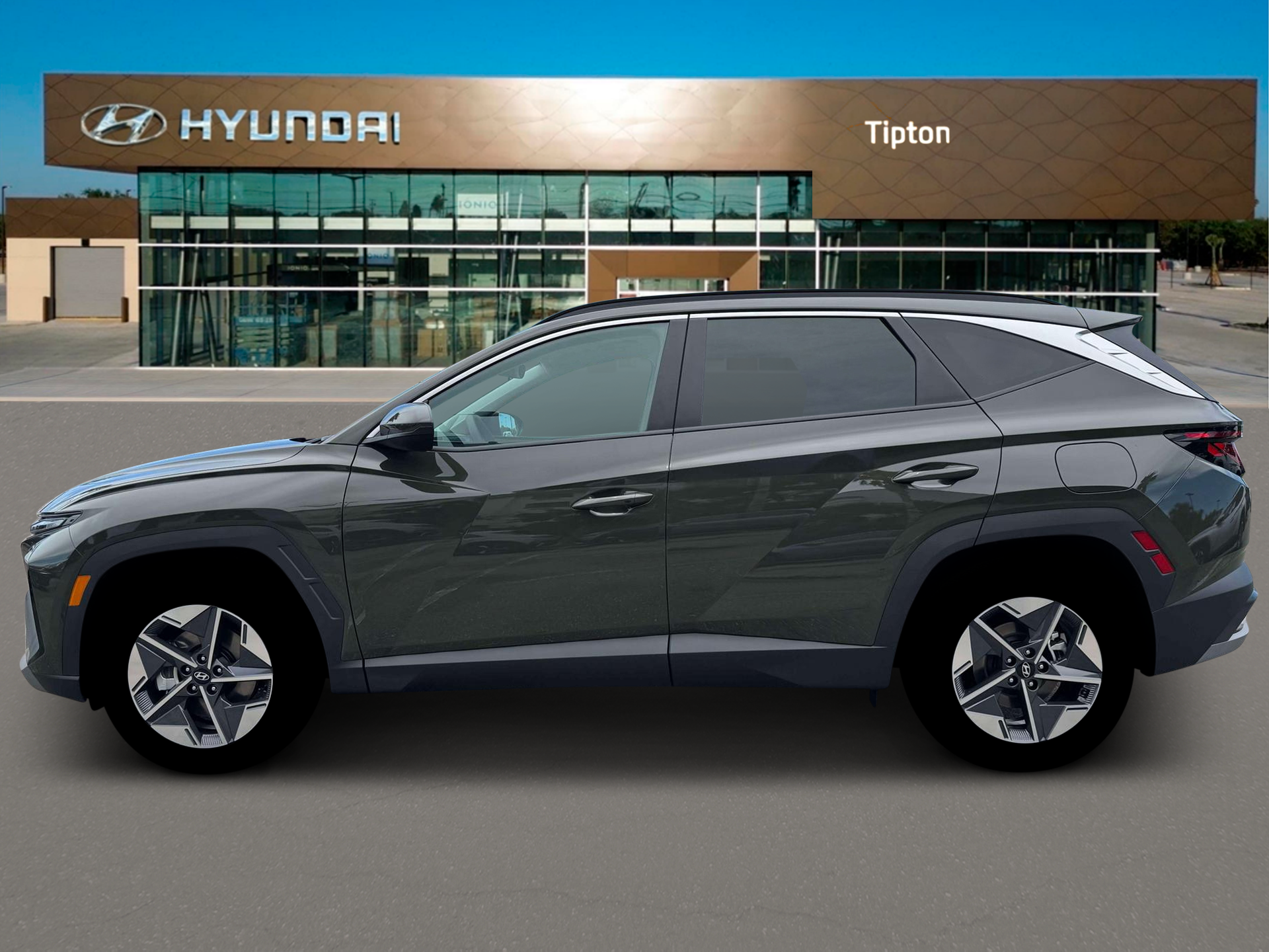 New 2026 Green Hyundai SEL FWD image 3