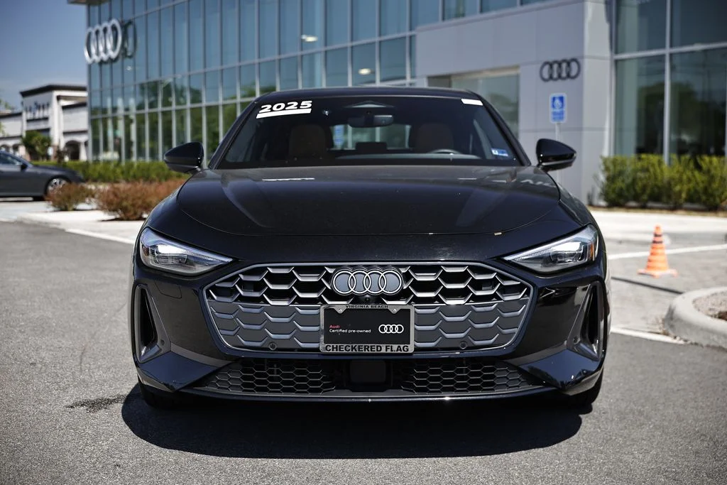 Certified Used 2025 Mythos Black Metallic Audi 2.0T Premium image 13