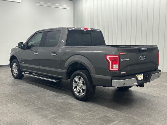 Used 2017 Gray Ford XLT image 4