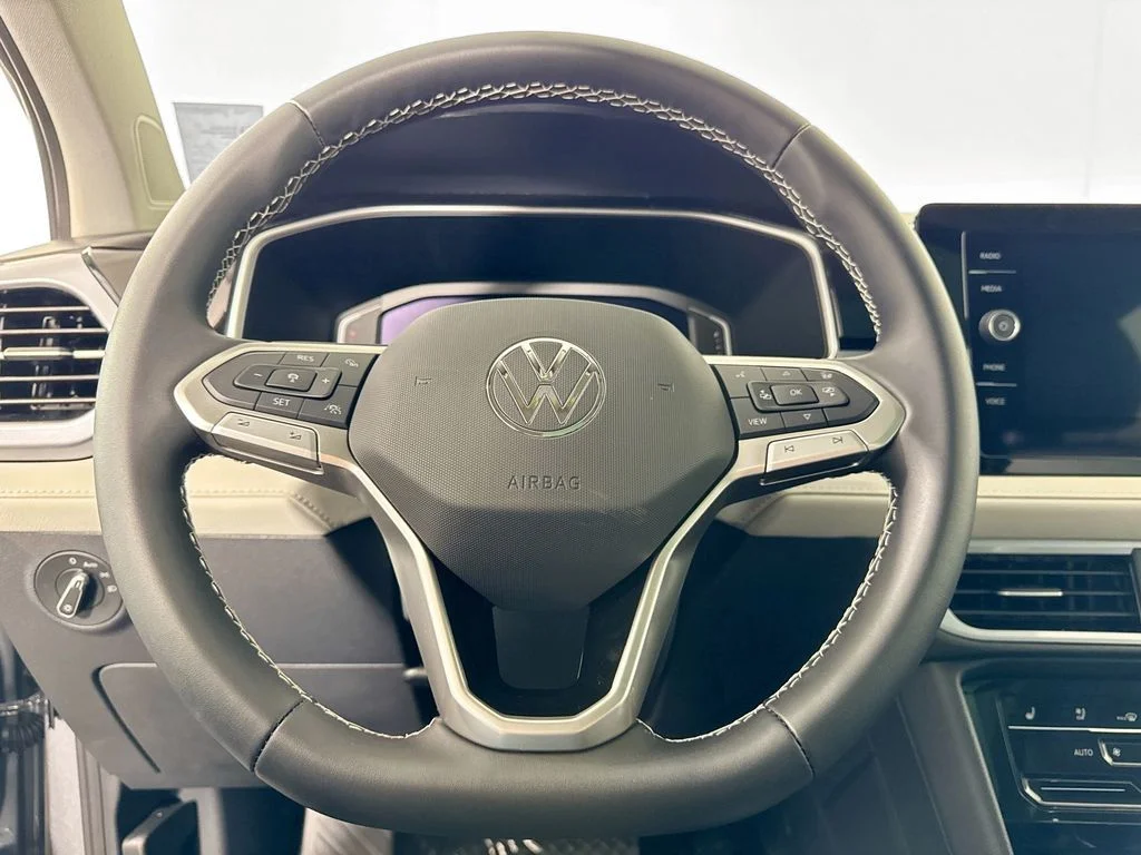 2026 Volkswagen Taos SEL - Photo 37