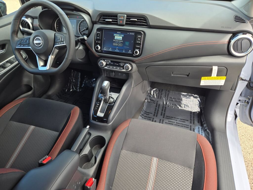 Certified Used 2025 Gray Nissan 1.6 SR image 5