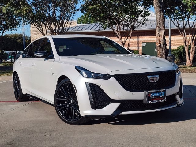 2024 Cadillac CT5 Sport