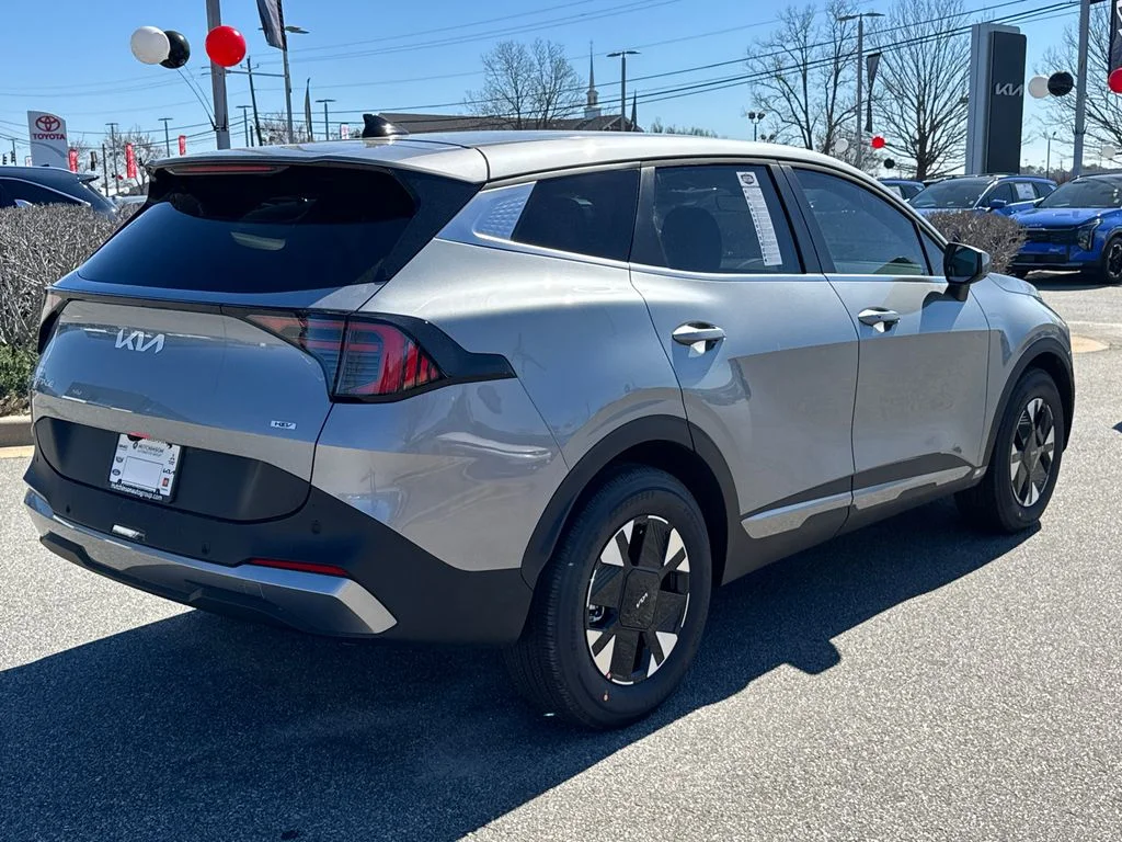 New 2026 Steel Gray Kia LX image 3